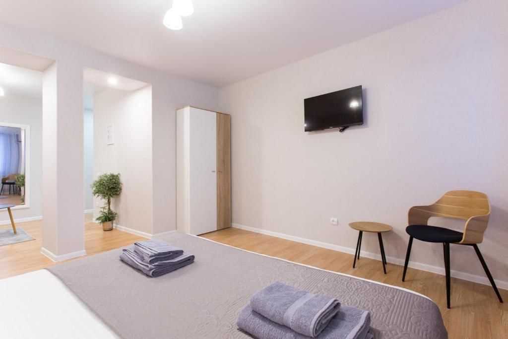 Апартаменты Apartment in the Center – Gimnasiyna naberezhna 24A-2 Харьков