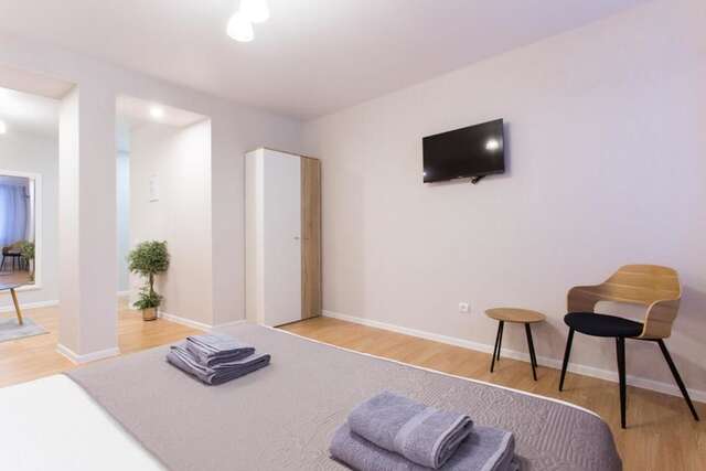 Апартаменты Apartment in the Center – Gimnasiyna naberezhna 24A-2 Харьков-40